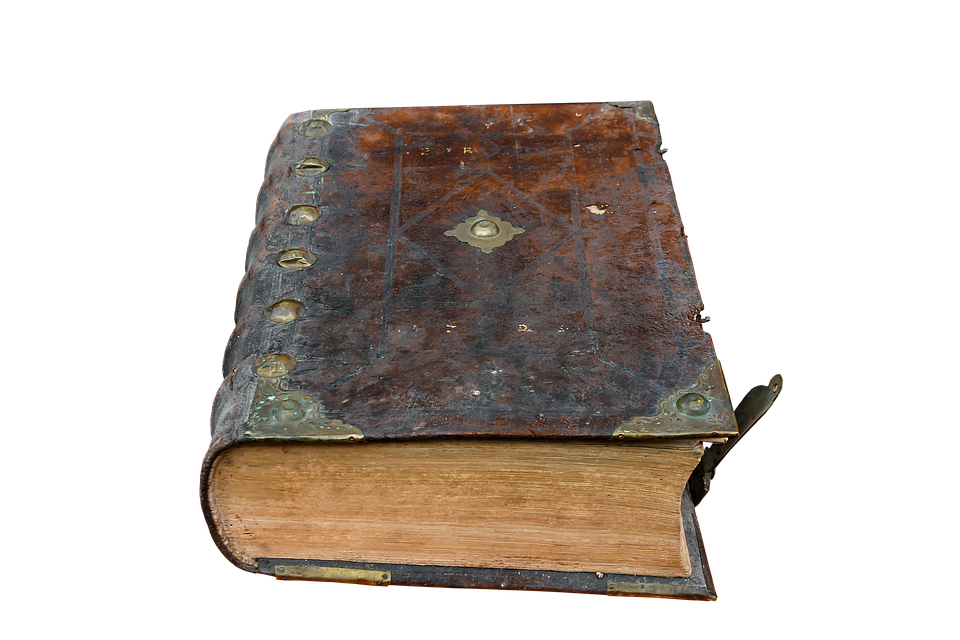 A photo of a thick leatherbound book. its a link that leads to the blog.